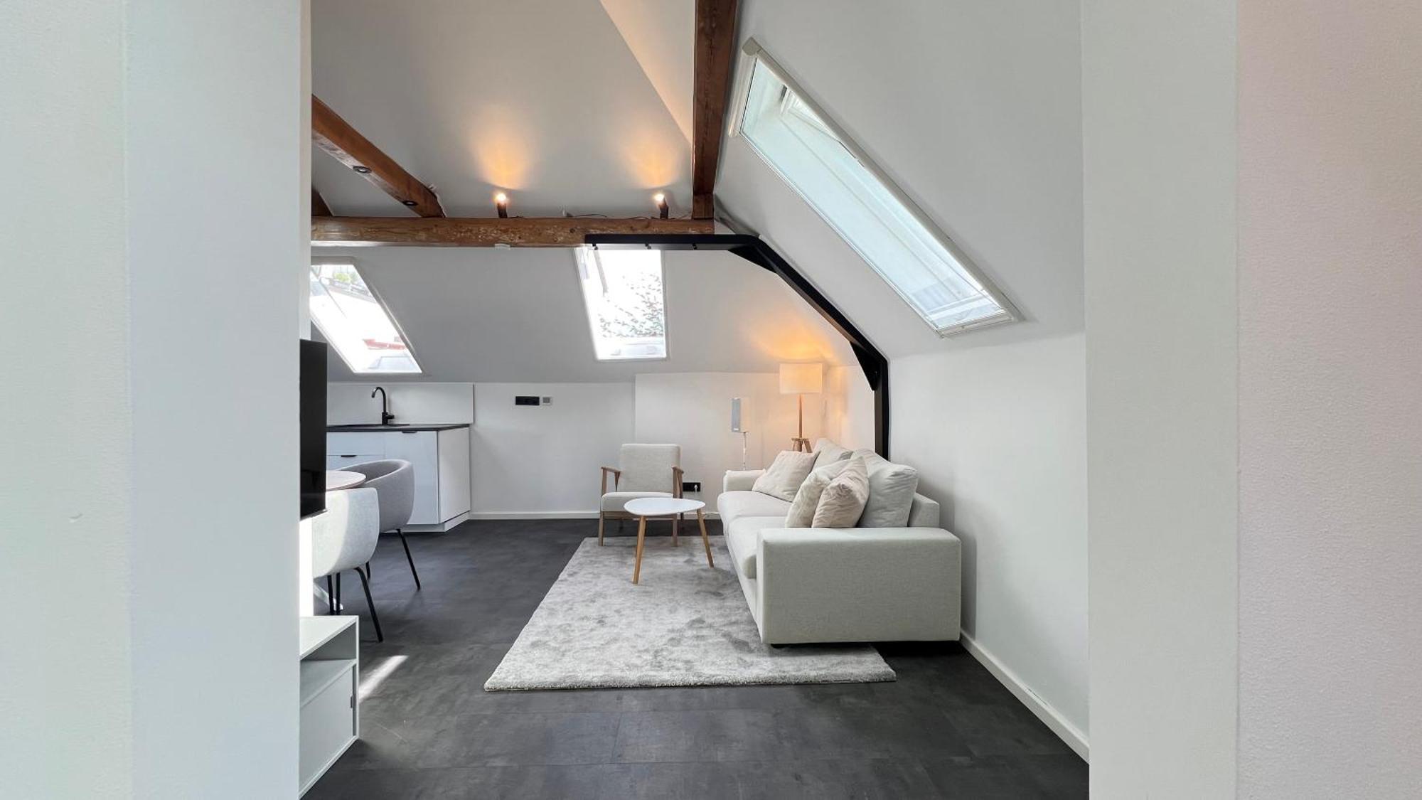 Ludwigshome - Zentrale Lage, Luxusbad, Workspace, Klima Ludwigsburg Dış mekan fotoğraf