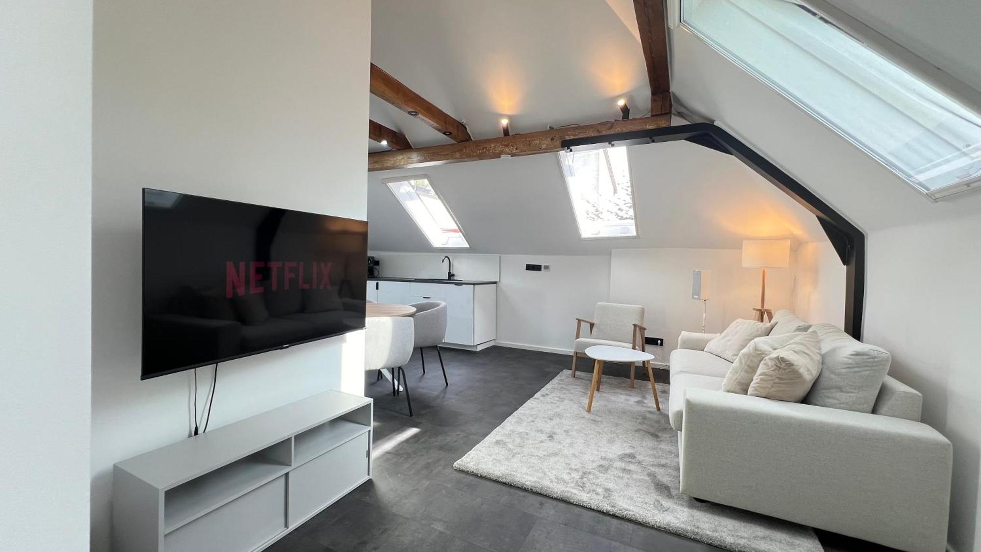Ludwigshome - Zentrale Lage, Luxusbad, Workspace, Klima Ludwigsburg Dış mekan fotoğraf