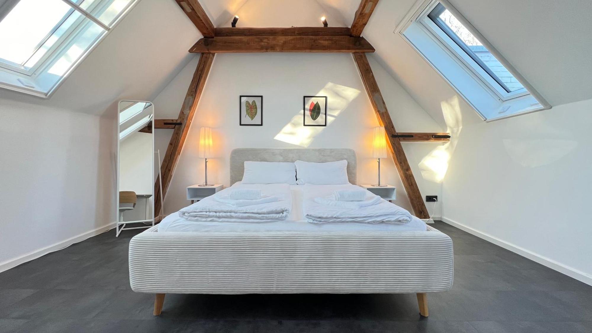 Ludwigshome - Zentrale Lage, Luxusbad, Workspace, Klima Ludwigsburg Dış mekan fotoğraf